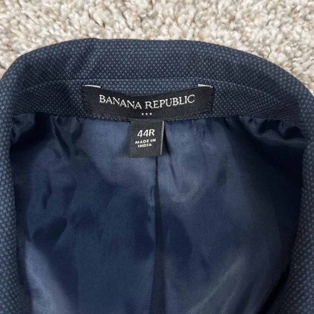 Banana Republic Blazer Mens 44R Navy‎ Blue Slim Fit Textured Two Button Lined